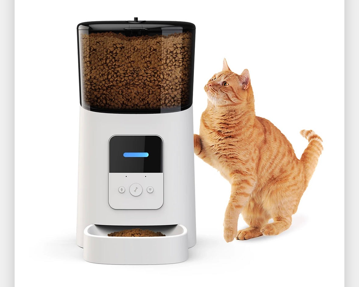 Smart WiFi Automatic Pet Feeder | Voice Recorder and Programmable feed