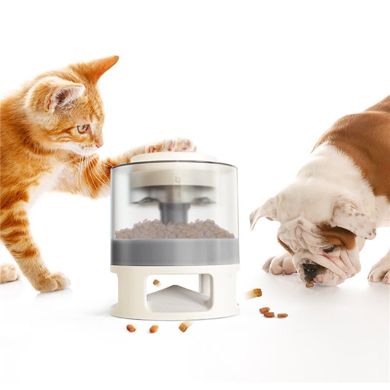 Pet Slow Food Feeder Catapult for Dogs and Cats